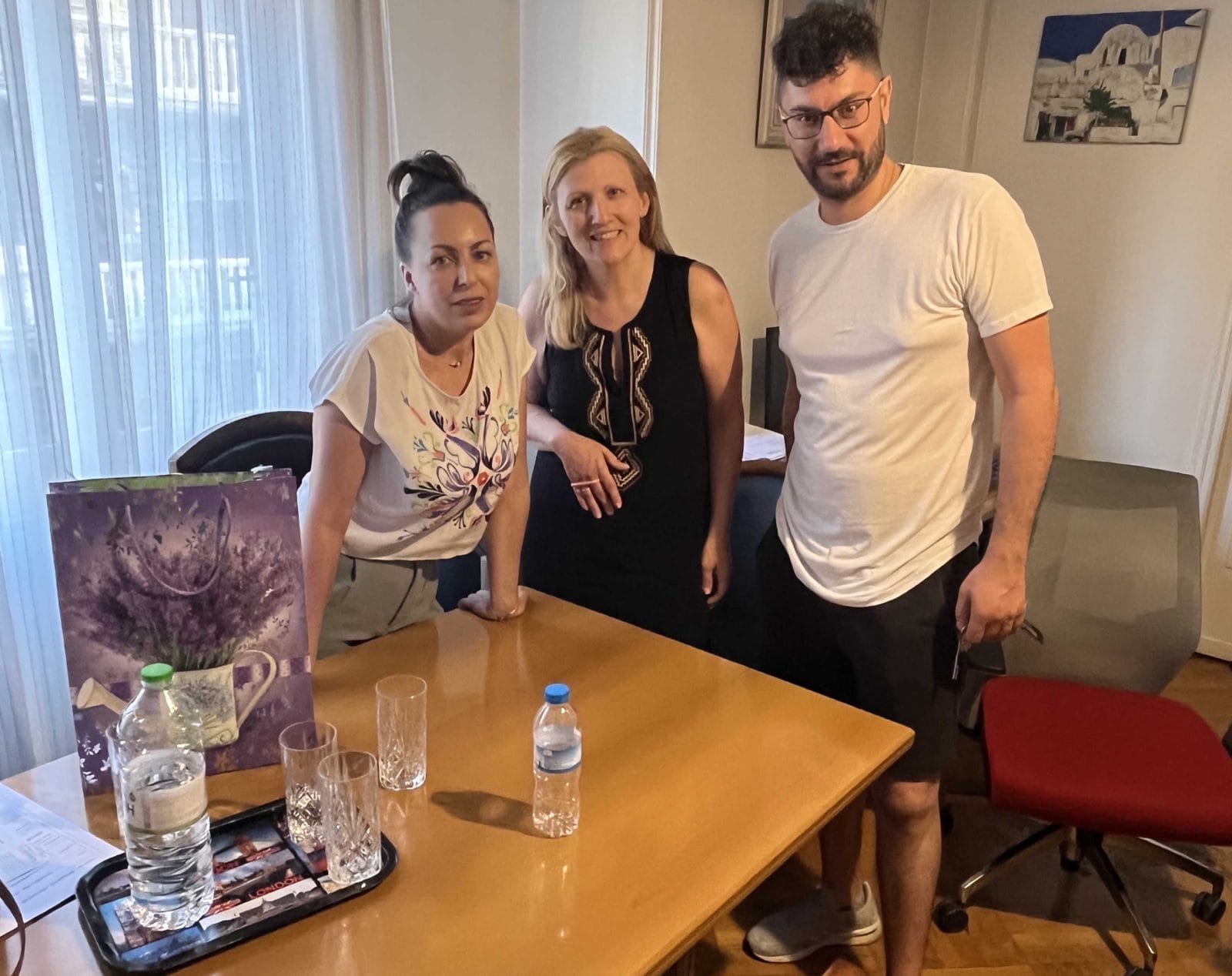 &Pi;ώ&lambda;&eta;&sigma;&eta; &sigma;&pi;&iota;&tau;&iota;&omicron;ύ &sigma;&tau;&alpha; Ά&nu;&omega; &Pi;&alpha;&tau;ή&sigma;&iota;&alpha;