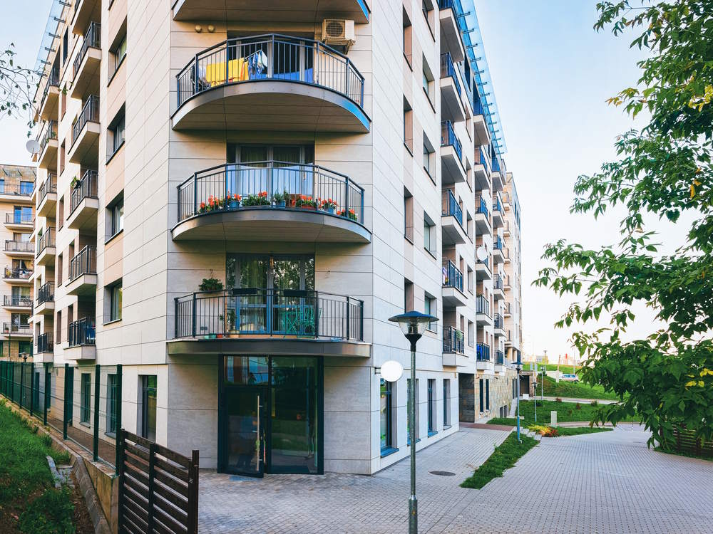 Πολυκατοικία με διαμερίσματα